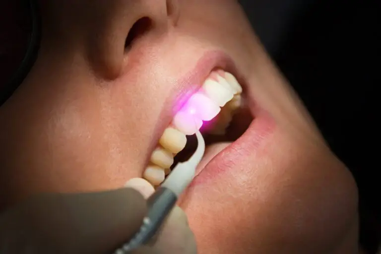 Dentist_In_North_Hollywood_dentist-north-Laser_therapy_about