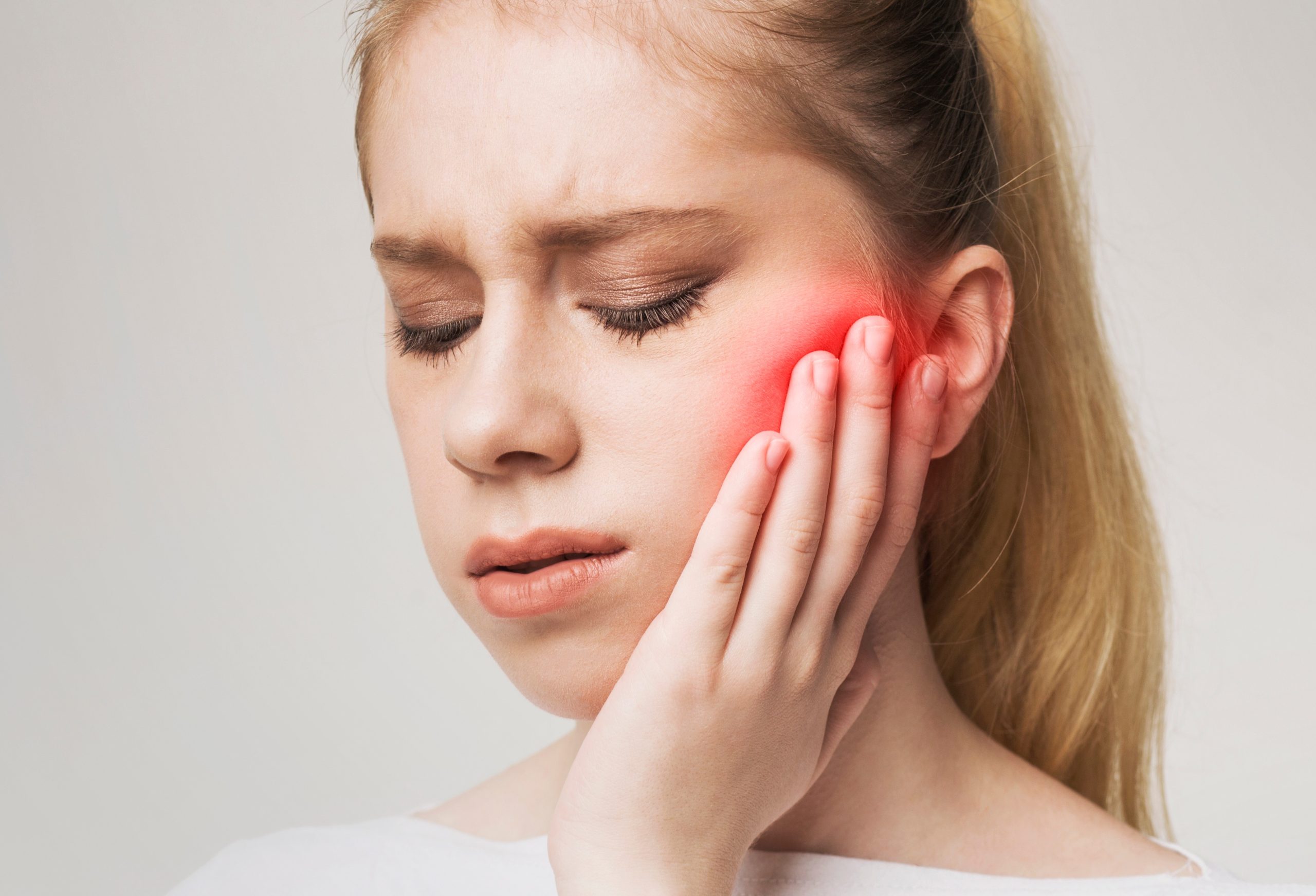 Tooth pain on one side North Hollywood — dental emergency A-Dental Center same day